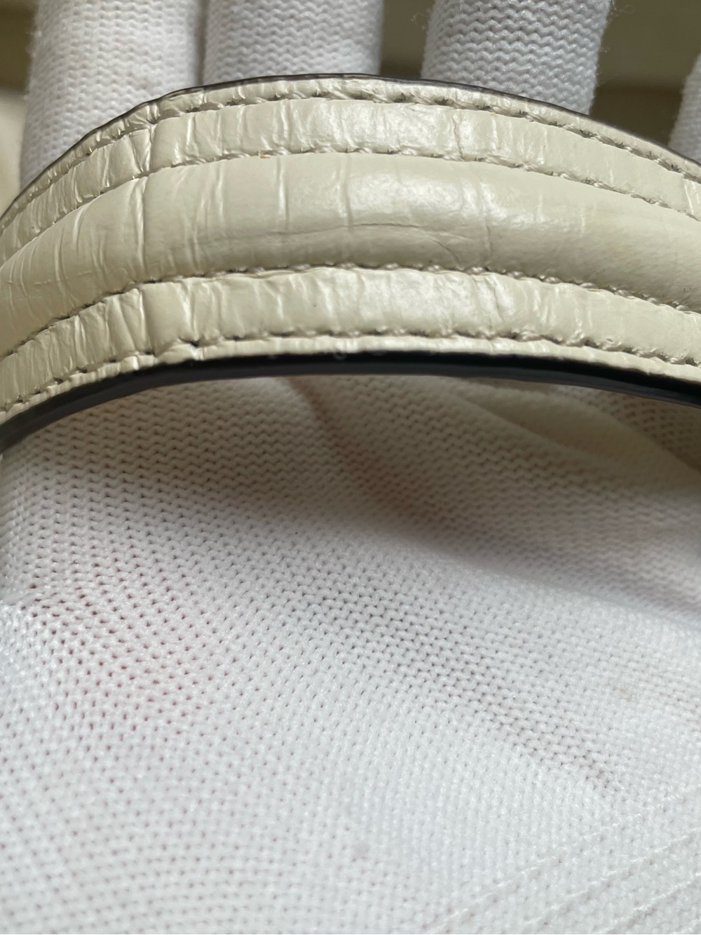 STAUD Rey White Croc-Embossed Shoulder Bag - Picture 7 of 8